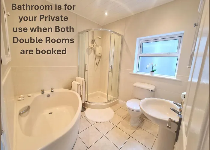 Rum i privatbostad Double & Single Options In Quiet, Relaxing In Frankfield